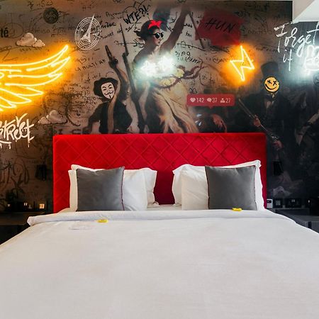 So City Hotel Adults Only Saint Julian's Exterior photo