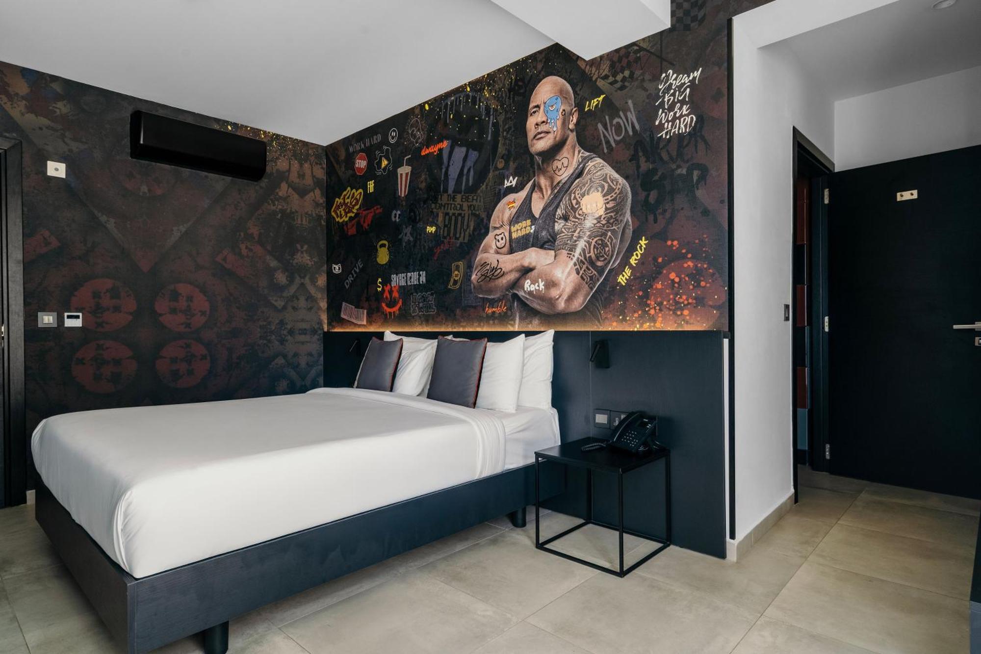 So City Hotel Adults Only Saint Julian's Exterior photo