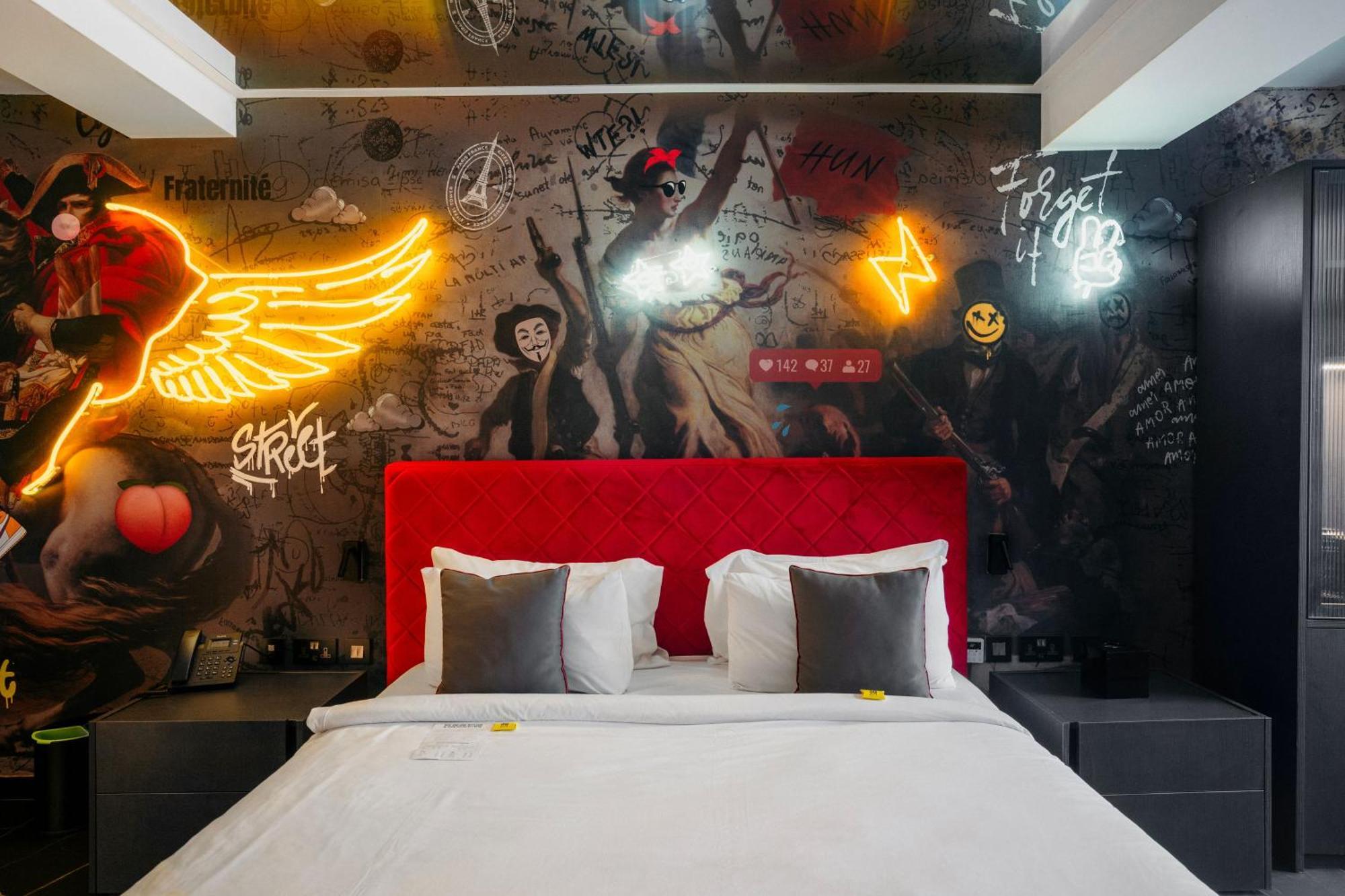 So City Hotel Adults Only Saint Julian's Exterior photo